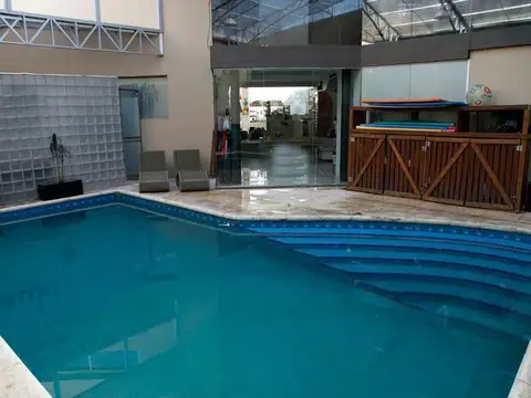 Casa en Alquiler en Lomas de Zamora, USD 3.000