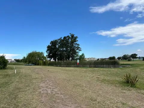 Venta Lote 1.500 M2 barrio Haras Santa Maria Las Lomas Escobar