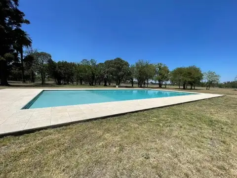 Terreno en Venta 27  mts Fondo