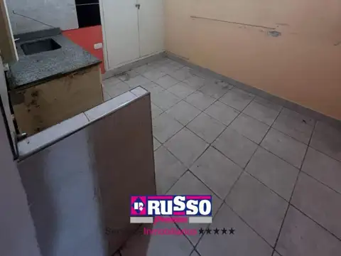 Depto Tipo Casa 4 ambientes con 1 baño