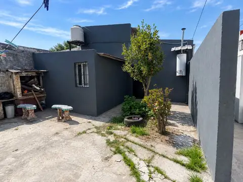Depto Tipo Casa en Venta 16 años