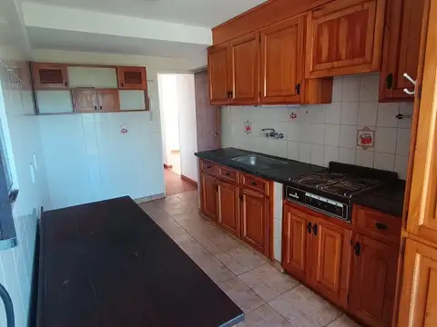 Departamento 4 ambientes con 1 baño