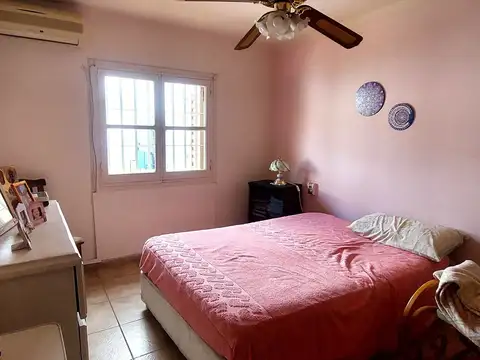 IMPECABLE CASA EN VENTA EN CIUDAD DE MENDOZA