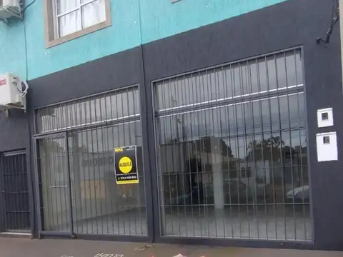 Local Comercial Sobre Av. Andresito