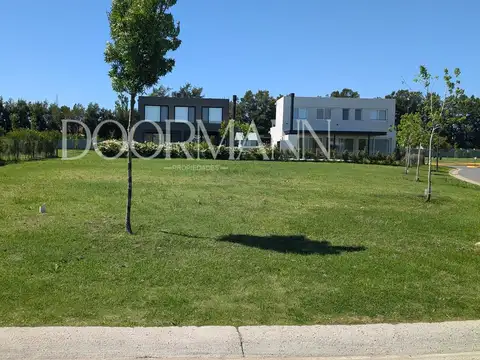 Terreno en  venta en barrio Carpinchos Nordelta PERMUTA FINANCIACIÓN