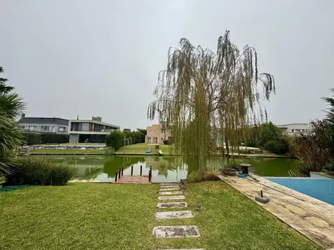 Venta casa Nuevo Quilmes al agua