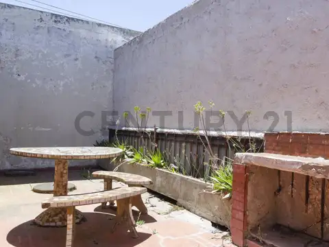 Depto Tipo Casa en Venta 37 años