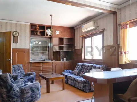 Depto Tipo Casa 4 ambientes con 1 baño