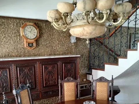 Casa en Alquiler de 4 dormitorios