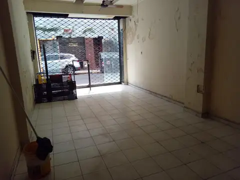 Local en Venta 50 años