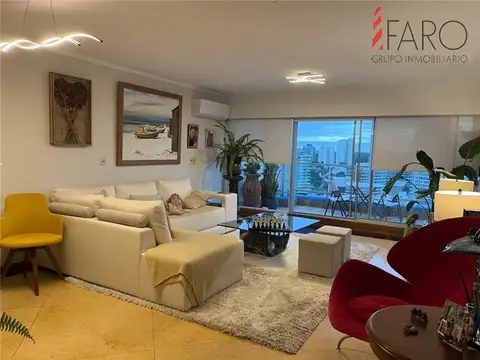 Departamento en Alquiler de 4 ambientes
