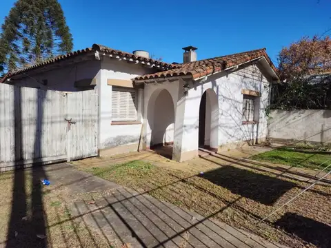 Pilar Centro. Lorenzo Lopez