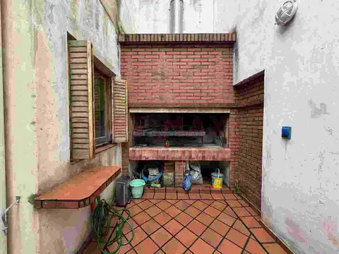 Depto Tipo Casa en Venta con 1 cocheras