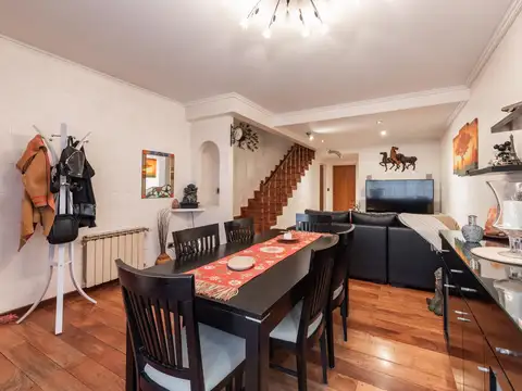 Depto Tipo Casa en Venta de 3 dormitorios