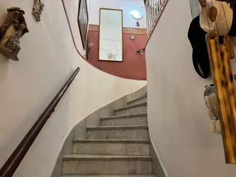 Depto Tipo Casa en Venta 71 años