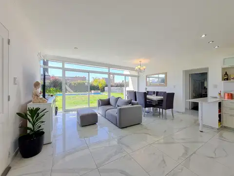 Casa en Venta en Roldan, USD 199.000