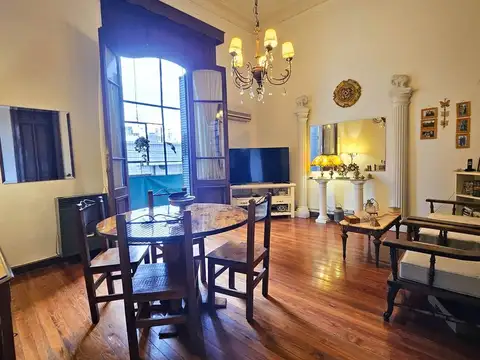 Depto Tipo Casa en Venta de 4 ambientes