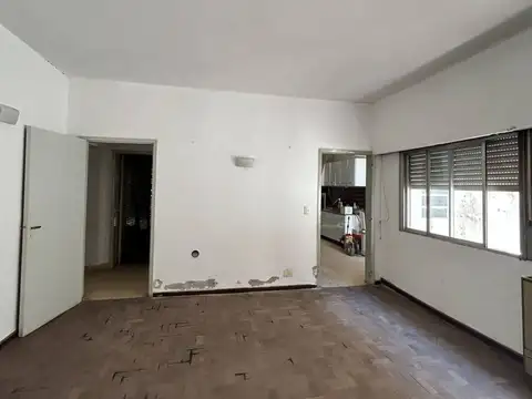 Depto Tipo Casa en Venta con 1 cocheras