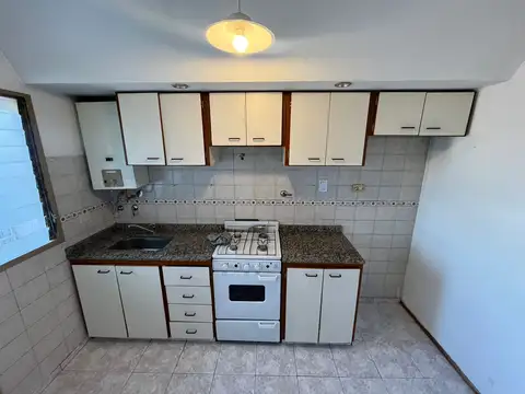 Departamento en Alquiler en Villa Luro, $ 590.000