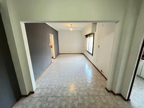 Departamento en Alquiler en Villa Luro, $ 590.000