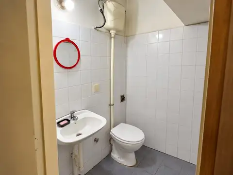 Local en Venta 60 años