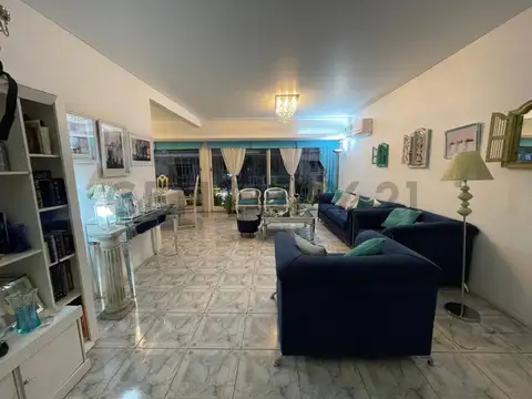 Departamento en Venta de 4 ambientes