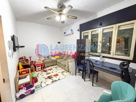 Depto Tipo Casa en Venta de 3 ambientes
