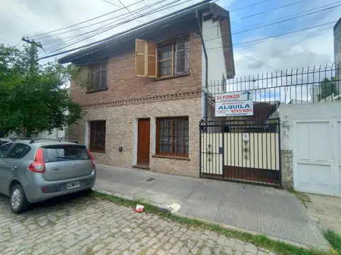 CASA 4 AMBIENTES EN 2 PLANTAS