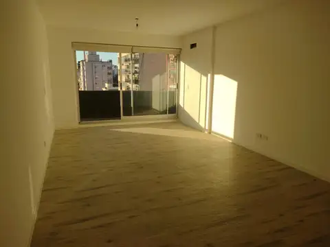 Saavedra 800, Piso 6°