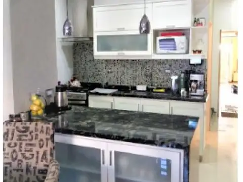 Depto Tipo Casa en Venta de 3 dormitorios