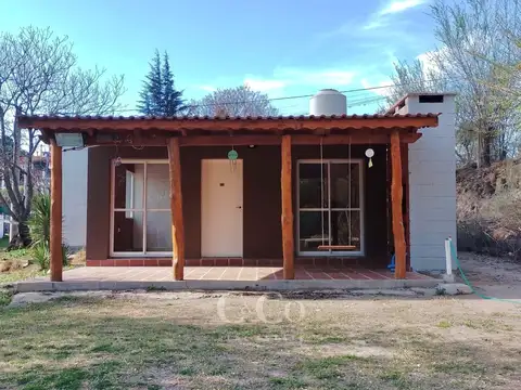 Casa 3 ambientes con 1 baño