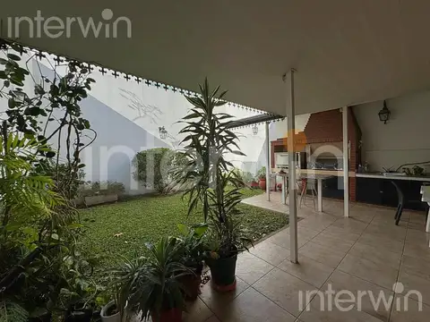Casa en Venta - 8 amb - Jardín - Balcón/Terraza -Cocheras - Luminosa-Palermo - Palermo Hollywood