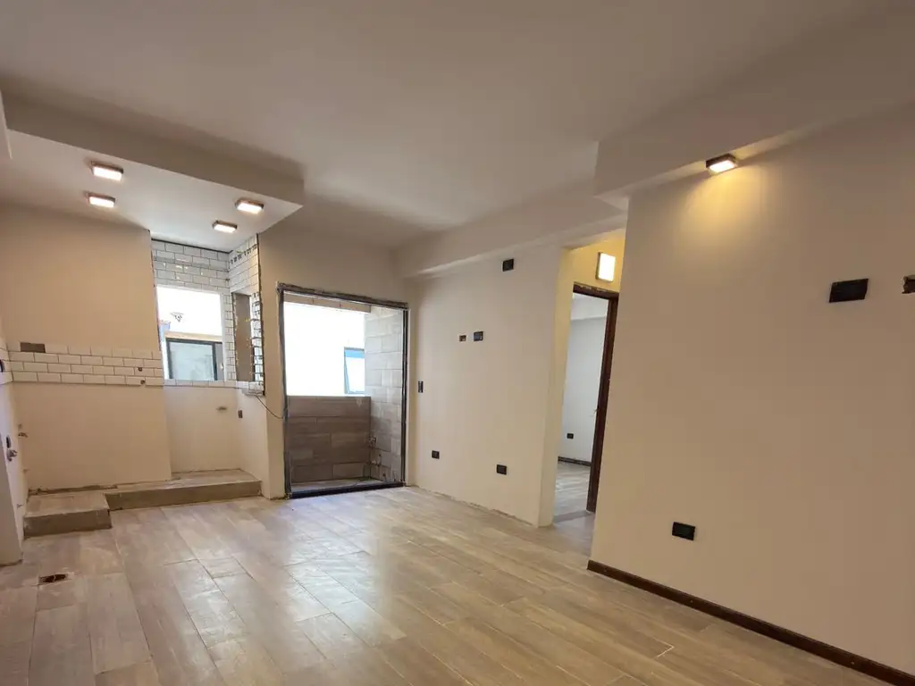 manuela pedraza 6000, Piso 1er