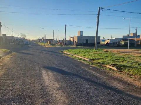 EN VENTA TERRENO 268M2 ECOPUEBLO ALVEAR