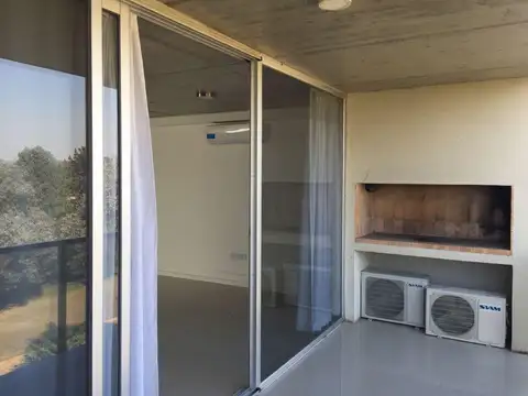 Departamento en Alquiler con 1 cocheras