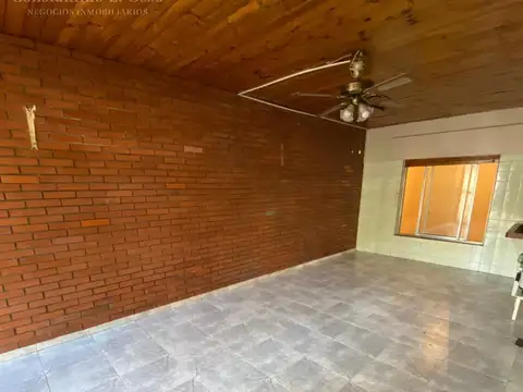 Av. Enrique Santamarina al 100