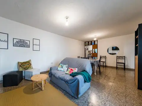 CASA EN VENTA EN Bº SAN MARTIN - APTA CREDITO HIPOTECARIO 