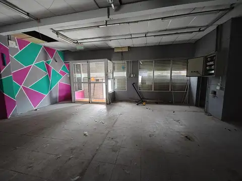 Local en Venta 15 años