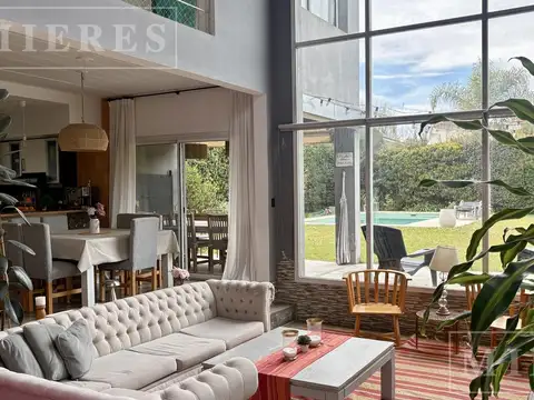 Casa en alquiler anual en Santa María de los Olivos, Guayaquil 2075