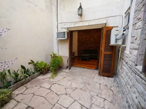 Avenida Bartolomé Mitre 2100