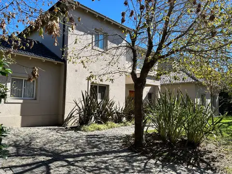 Casa en Venta, 6 Ambientes, en Barrio Laguna Del Sol, Tigre, GBA Norte