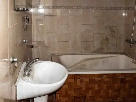 Local en Venta 41 años