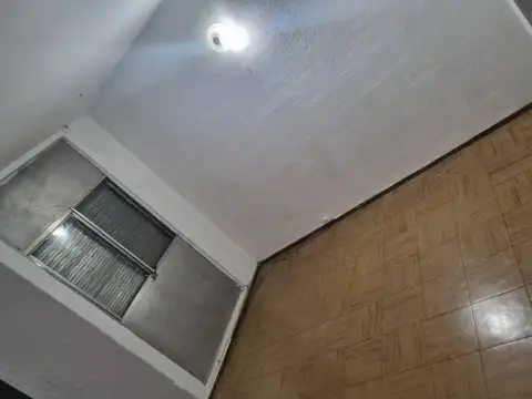 EN ALQUILER  DPTO 3 DORMITORIOS BARRIO RUCCI  PLANTA BAJA. TODOS LOS SERVICIOS