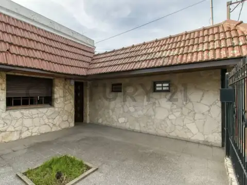 43 e/23 y 24 , Piso 0