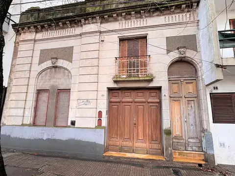 Lote con dos UF, en venta. La Plata