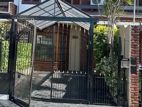 EXCELENTE DUPLEX casi nuevo con Detalles de Calidad