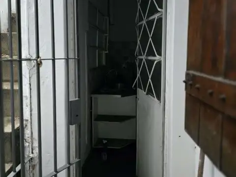 Depto Tipo Casa en Venta 50 años