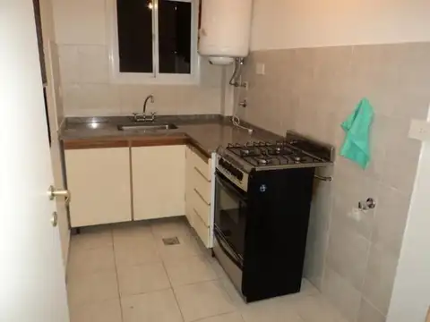 Depto Tipo Casa en Venta de 2 ambientes