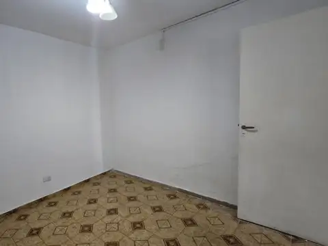 Depto Tipo Casa en Alquiler al Este
