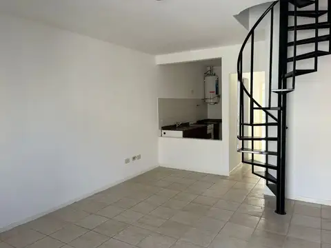 Departamento en Alquiler en Bella Vista, $ 700.000